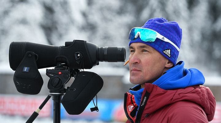 Тренер сборной России по биатлону Сергей Башкиров: «Мы не вычеркивали Гараничева и Елисеева, следим за ними» Тренер сборной России по биатлону Сергей Башкиров: «Мы не вычеркивали Гараничева и Елисеева, следим за ними»