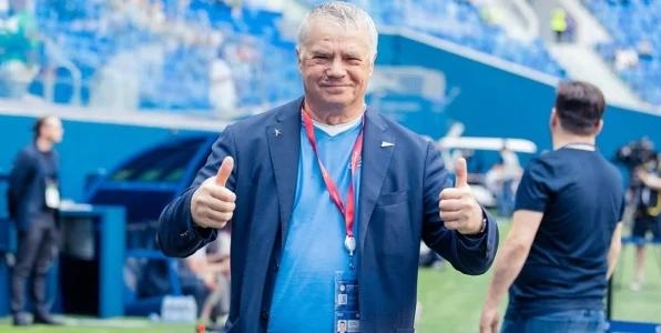 Медведев о возвращении СКА в Ледовый: я там больше не работаю, обращайтесь к новичкам Медведев о возвращении СКА в Ледовый: я там больше не работаю, обращайтесь к новичкам
