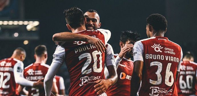 Арока — Брага: прогноз на матч чемпионата Португалии (30 декабря 2021 года) Арока — Брага: прогноз на матч чемпионата Португалии (30 декабря 2021 года)