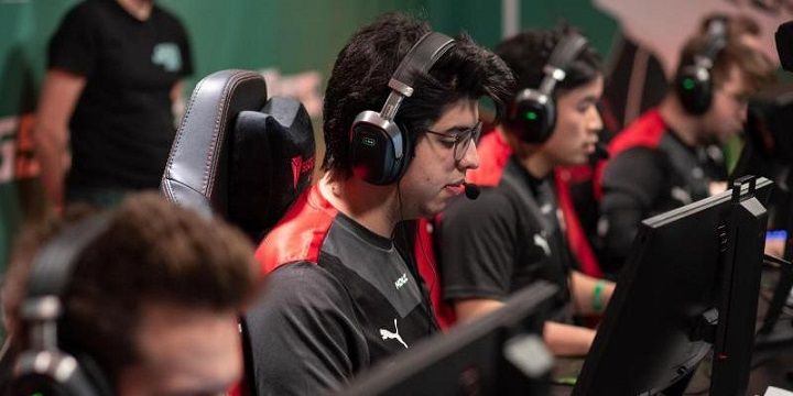 Movistar Riders — MOUZ. Прогноз на матч CS:GO (2 мая 2022 года) Movistar Riders — MOUZ. Прогноз на матч CS:GO (2 мая 2022 года)