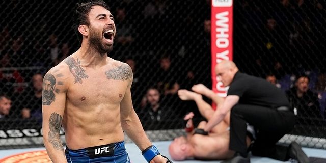 Макван Амирхани — Джонатан Пирс. Прогноз на UFC (23 июля 2022 года) Макван Амирхани — Джонатан Пирс. Прогноз на UFC (23 июля 2022 года)