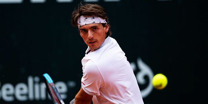 Карен Хачанов — Марк-Андреа Хюслер. Прогноз на матч ATP Париж (1 ноября 2022 года)
Карен Хачанов — Марк-Андреа Хюслер. Прогноз на матч ATP Париж (1 ноября 2022 года)
