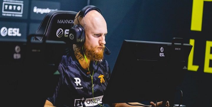 Fnatic — 9z. Прогноз на матч CS:GO (4 ноября 2022 года) Fnatic — 9z. Прогноз на матч CS:GO (4 ноября 2022 года)