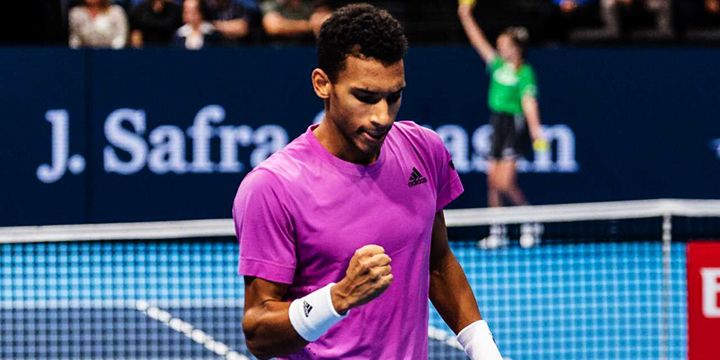 Фрэнсис Тиафо — Феликс Оже-Альяссим. Прогноз на матч ATP Париж (4 ноября 2022 года)
Фрэнсис Тиафо — Феликс Оже-Альяссим. Прогноз на матч ATP Париж (4 ноября 2022 года)