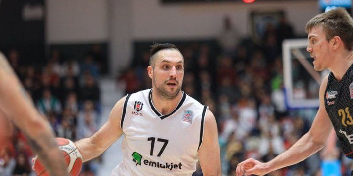 Бешикташ — Дарюшшафака. Прогноз на матч чемпионата Турции (24 декабря 2022 года) Бешикташ — Дарюшшафака. Прогноз на матч чемпионата Турции (24 декабря 2022 года)