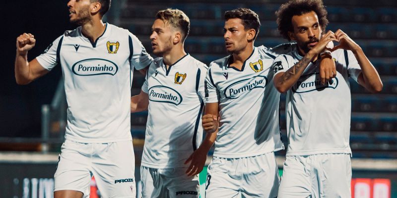 Камача – Фамаликан. Прогноз и ставки на Кубок Португалии (18 ноября 2023 года)
Камача – Фамаликан. Прогноз и ставки на Кубок Португалии (18 ноября 2023 года)