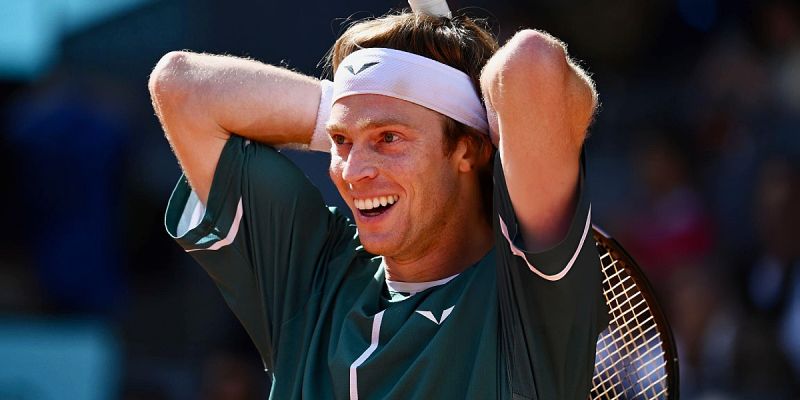 Оже-Альяссим — Рублев. Прогноз и ставки на матч ATP Мадрид (5 мая 2024 года)
