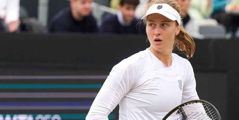 Катерина Синякова – Людмила Самсонова. Прогноз и ставки на матч WTA Бад-Хомбург (25 июня 2024 года) Катерина Синякова – Людмила Самсонова. Прогноз и ставки на матч WTA Бад-Хомбург (25 июня 2024 года)