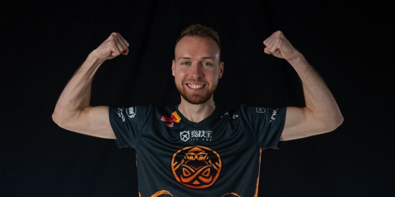TheMongolz — ENCE. Прогноз и ставки на матч CS:GO (24 июля 2024 года) TheMongolz — ENCE. Прогноз и ставки на матч CS:GO (24 июля 2024 года)