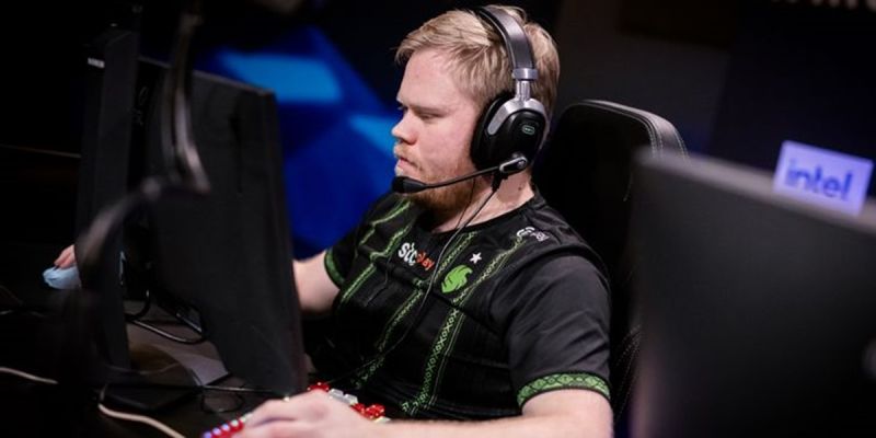 GamerLegion — Falcons. Прогноз и ставки на матч CS2 (30 июля 2024 года) GamerLegion — Falcons. Прогноз и ставки на матч CS2 (30 июля 2024 года)