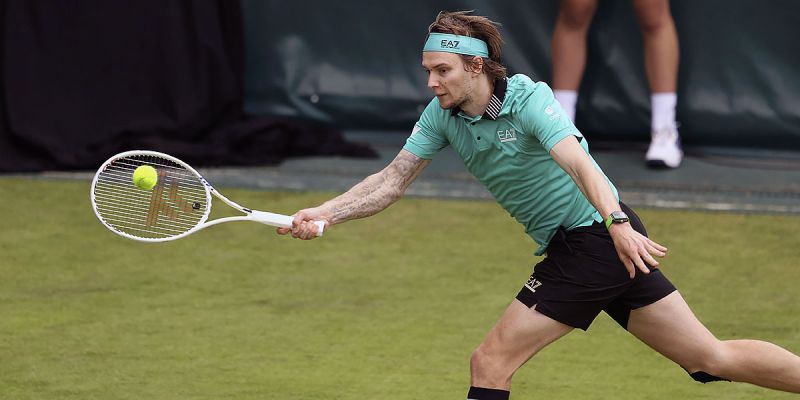 Бублик — Коболли. Прогноз и ставки на матч ATP Пекин (26 сентября 2024 года)
Бублик — Коболли. Прогноз и ставки на матч ATP Пекин (26 сентября 2024 года)