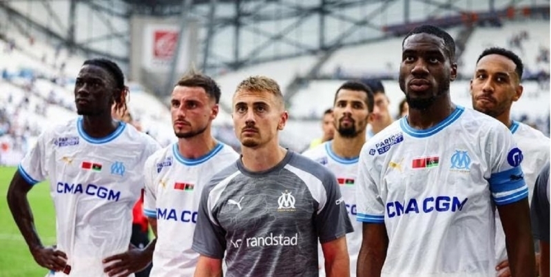 Марсель — Лион. Прогноз (кф. 2.01) и ставки на матч чемпионата Франции (2 февраля 2025 года) Марсель — Лион. Прогноз (кф. 2.01) и ставки на матч чемпионата Франции (2 февраля 2025 года)