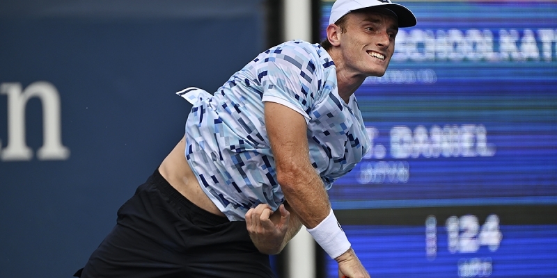 Скулкейт – Куинн: прогноз и ставки на матч ATP Майами (19 марта 2025 года)
