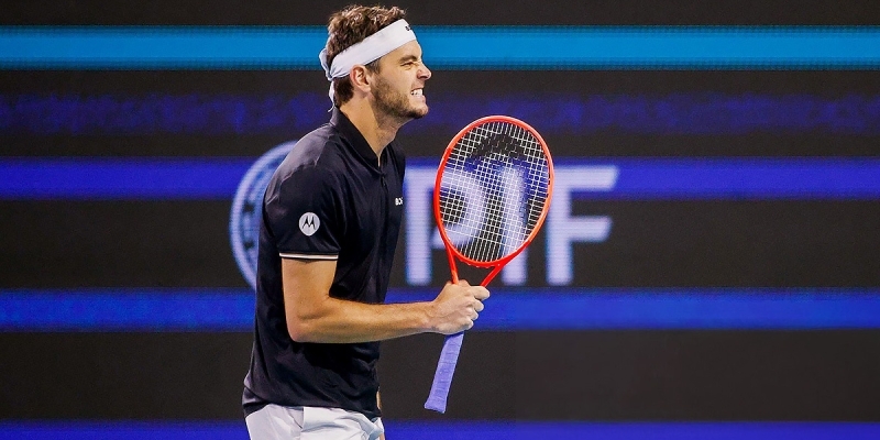Тейлор Фриц — Бенджамин Бонзи: прогноз и ставки на матч ATP Мадрид (27 апреля 2025 года)
