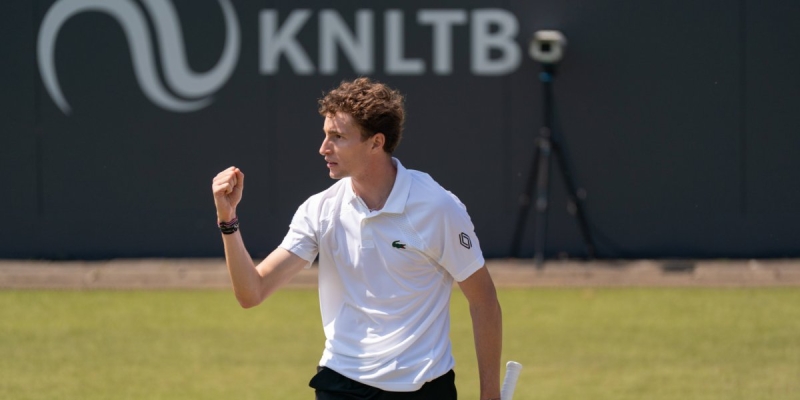 Габриэль Диалло — Уго Умбер: прогноз и ставки на матч ATP Хертогенбос (14 июня 2025 года) Габриэль Диалло — Уго Умбер: прогноз и ставки на матч ATP Хертогенбос (14 июня 2025 года)