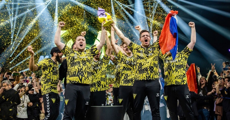 Natus Vincere — Team Vitality: прогноз и ставки на матч BLAST.tv Major 2025 (20 июня 2025 года) Natus Vincere — Team Vitality: прогноз и ставки на матч BLAST.tv Major 2025 (20 июня 2025 года)