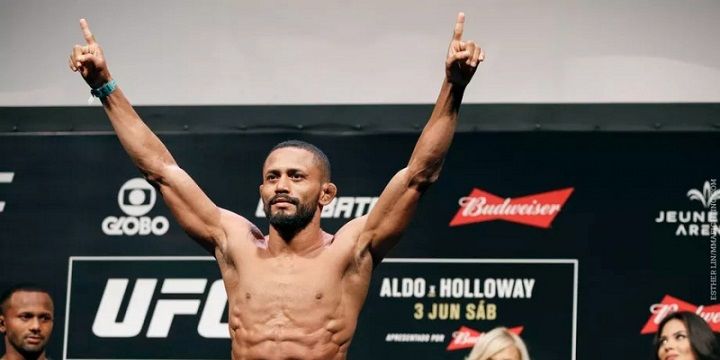 Дейвесон Фигерейдо — Тим Эллиотт. Прогноз на UFC (13 октября 2019 года) Дейвесон Фигерейдо — Тим Эллиотт. Прогноз на UFC (13 октября 2019 года)