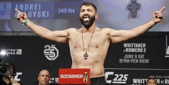 Андрей Орловский — Яир Розенструйк. Прогноз на UFC (3 ноября 2019 года) Андрей Орловский — Яир Розенструйк. Прогноз на UFC (3 ноября 2019 года)