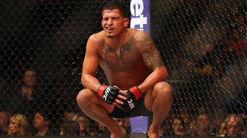 Энтони Петтис — Карлос Диего Феррейра. Прогноз на UFC (19 января 2020 года) Энтони Петтис — Карлос Диего Феррейра. Прогноз на UFC (19 января 2020 года)
