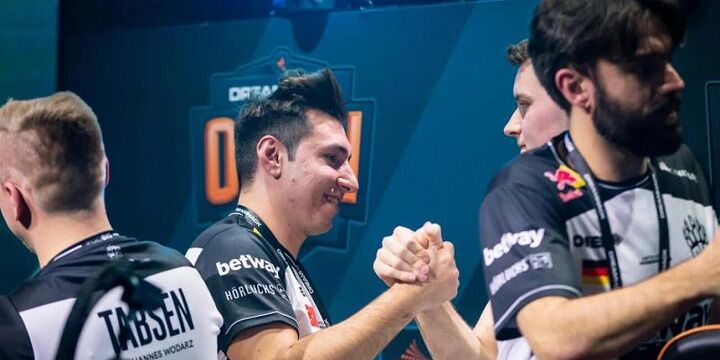BIG — FaZe Clan. Прогноз на матч CS:GO (29 октября 2020 года) BIG — FaZe Clan. Прогноз на матч CS:GO (29 октября 2020 года)