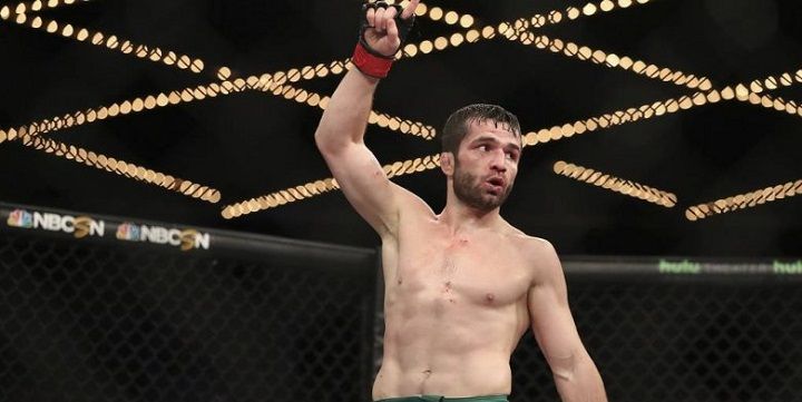 Раони Барселос — Тимур Валиев. Прогноз на UFC (27 июня 2021 года) Раони Барселос — Тимур Валиев. Прогноз на UFC (27 июня 2021 года)